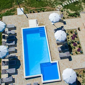 Lucija 2 , Baška Chorwacja