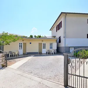 Branimir , Novi Vinodolski Chorwacja